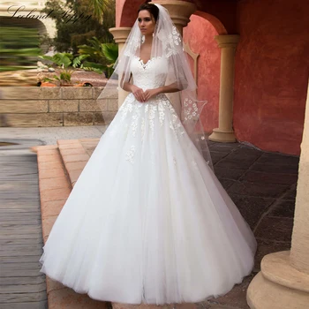 Vjenčanje haljine od tila Trapeznog oblika s okruglog izreza i makom, svadbene haljine dužine do poda, s kratkim rukavima-kape, vjenčanice s vlakom
