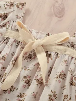 Slatka haljina-kombinezon s cvjetnim ispis i rukavima-ukrašen za malu djecu, šarmantan kvadratni izrez za moderan ljeta